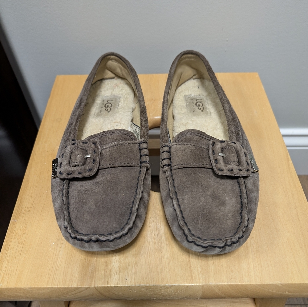 UGG Women's Taupe Suede Slippers/Driving Moccasins